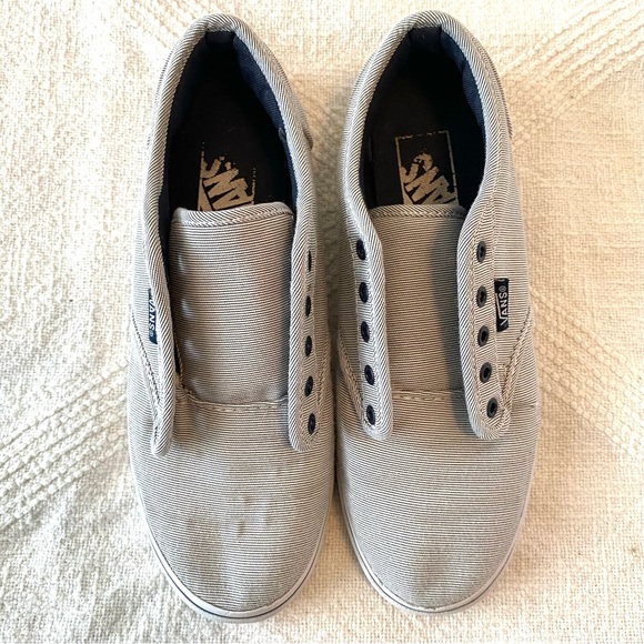 Vans Light Grey Pinstripe Low Top W6 - Picture 2 of 9